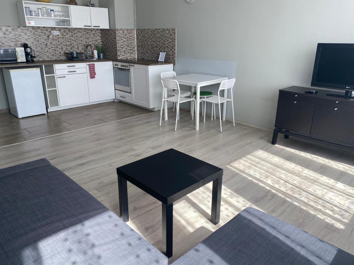 Apartamento Dózsa Apartman Gödöllő Exterior foto